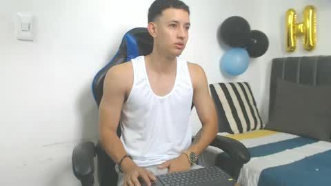 Hi guys im new 3 online show from May 1, 2026, 1:59 pm