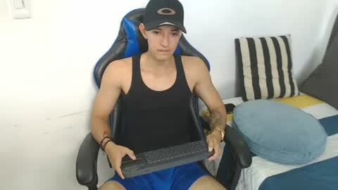 Hi guys im new 3 online show from June 10, 2026, 5:12 pm