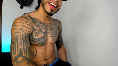 Santiago online show from January 15, 2025, 1:56 am