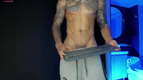 Santiago online show from March 5, 2025, 3:51 am