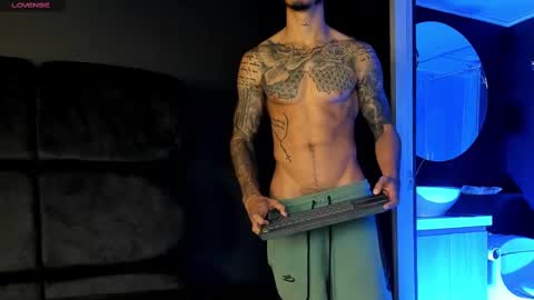 Santiago online show from March 7, 2025, 8:23 am