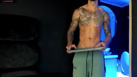 Santiago online show from March 7, 2025, 11:29 am