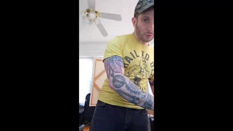 Snapshot of jakefoundglory chatting on May 25, 2026, 9:32 pm Jake online show from May 25, 2026, 9:32 pm