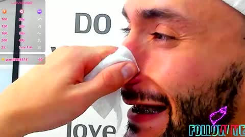 jakemagnus_ online show from December 29, 2024, 3:24 pm