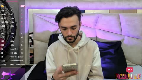 jakemagnus_ online show from January 29, 2025, 2:09 am