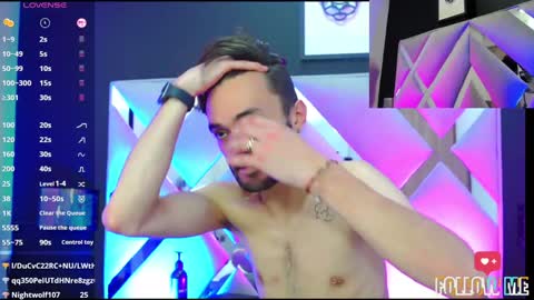 jakemagnus_ online show from February 5, 2025, 2:48 pm