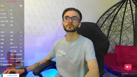 jakemagnus_ online show from February 21, 2025, 6:26 pm