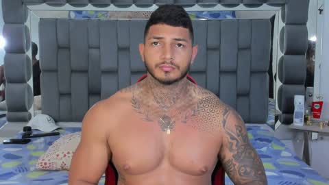 my name is sebas If you come here dont hesitate to say hello Im a guy who really likes having conversations and having hot online show from January 3, 2025, 2:21 am