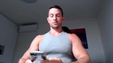 Snapshot of jakubstefano chatting on December 13, 2024, 6:10 am Muscle beast P online show from December 13, 2024, 6:10 am