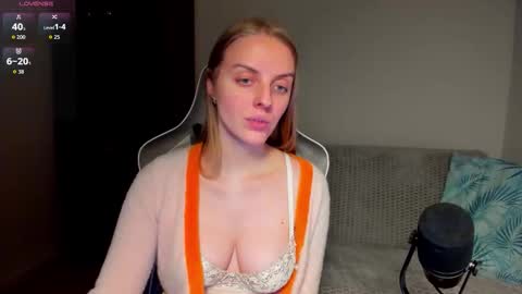 Sofia online show from March 1, 2026, 7:49 pm