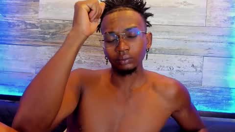 Snapshot of jamalmyst_ chatting on March 8, 2025, 11:07 pm   online show from March 8, 2025, 11:07 pm