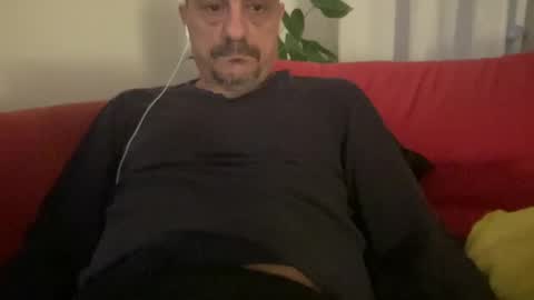 Snapshot of jamelgo79 chatting on December 9, 2024, 9:16 pm jamelgo online show from December 9, 2024, 9:16 pm