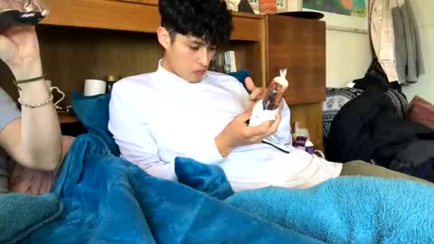 james2002og online show from October 17, 2025, 4:53 pm