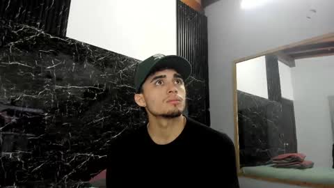 james_06_ online show from April 19, 2026, 11:42 am