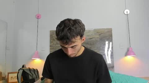 james_06_ online show from April 22, 2026, 11:34 am