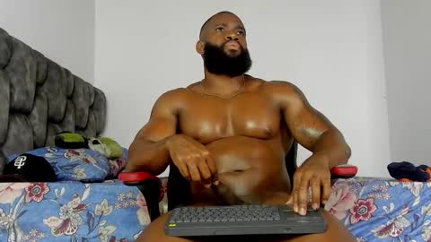 Snapshot of james_bbcmuscle chatting on October 24, 2025, 10:28 pm James BBC online show from October 24, 2025, 10:28 pm