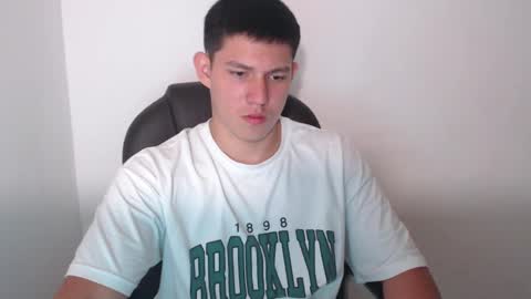 james_cr online show from February 26, 2025, 3:53 am