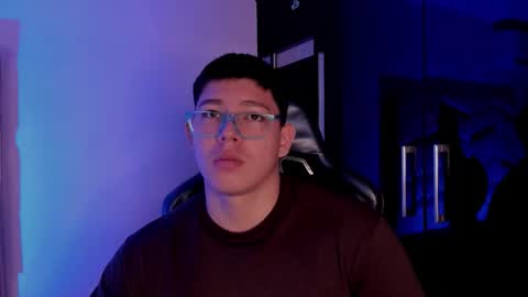 james_cr online show from September 19, 2025, 12:17 pm