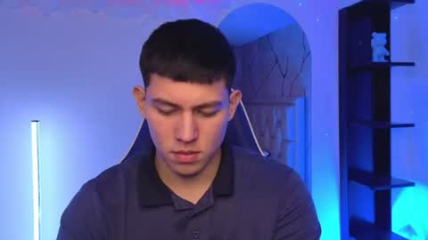 james_cr online show from June 9, 2026, 12:28 pm