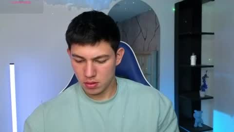 james_cr online show from June 30, 2026, 12:28 pm