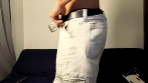 Snapshot of james_silva1 chatting on May 3, 2026, 12:16 am james_silva1 online show from May 3, 2026, 12:16 am