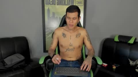 Jamesinked  online show from February 7, 2025, 5:18 pm