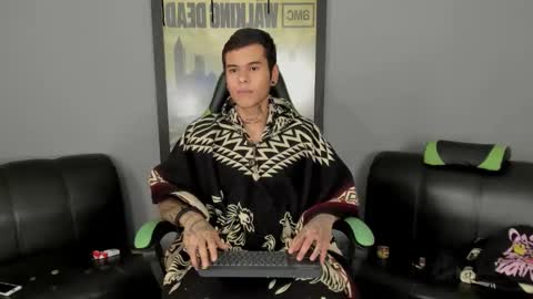 Jamesinked  online show from March 8, 2025, 9:08 pm