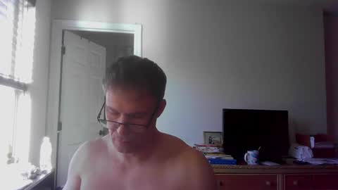 jamesjewels online show from April 12, 2026, 11:48 am