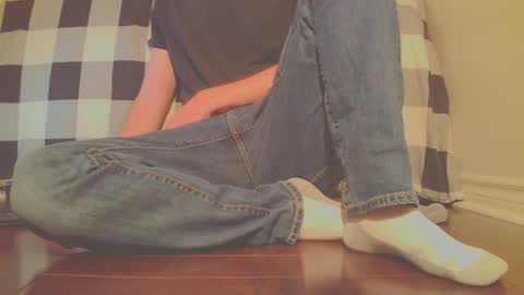 Snapshot of jamesknight57 chatting on November 24, 2025, 12:43 am James online show from November 24, 2025, 12:43 am