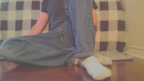 Snapshot of jamesknight57 chatting on November 30, 2025, 6:34 pm James online show from November 30, 2025, 6:34 pm