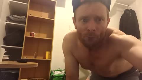 Snapshot of jamesloveridge901 chatting on June 27, 2026, 5:56 am jamesloveridge901 online show from June 27, 2026, 5:56 am