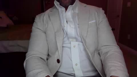 jamesmckendree online show from April 15, 2026, 9:59 pm