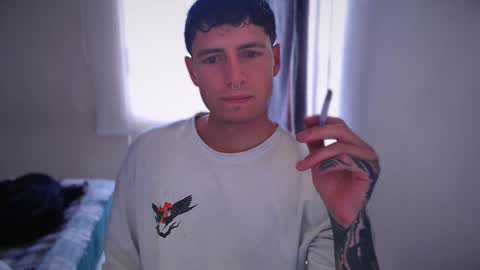 jamesss____ online show from January 27, 2025, 4:54 pm