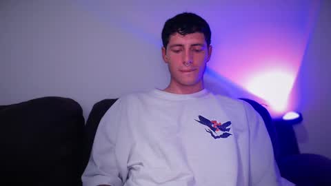 jamesss____ online show from February 26, 2025, 9:48 pm
