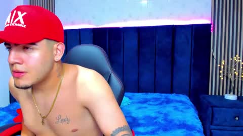 Jamezprada online show from September 8, 2025, 9:25 pm