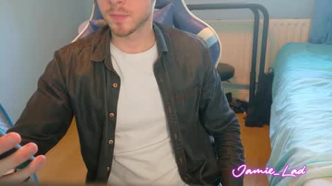 Jamie online show from March 8, 2025, 9:39 am