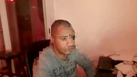 Snapshot of jamielonnas chatting on October 13, 2025, 3:23 pm Jamie Lonnas online show from October 13, 2025, 3:23 pm