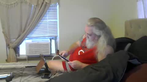 Snapshot of jamielove1975 chatting on April 14, 2026, 11:33 pm jamielove1975 online show from April 14, 2026, 11:33 pm
