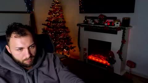 Robbie online show from December 20, 2025, 7:48 am