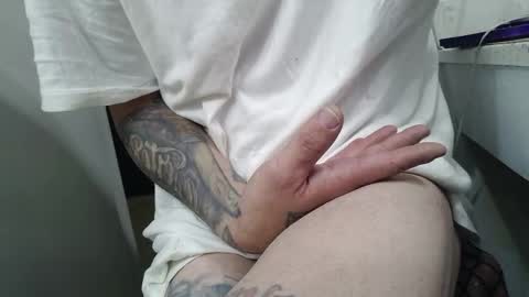 Snapshot of jamwarnerone chatting on March 6, 2026, 12:01 pm Bootyshows online show from March 6, 2026, 12:01 pm