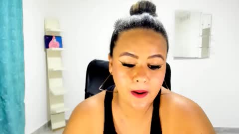 Snapshot of jan_milkhot chatting on October 25, 2025, 10:56 am jan_milkhot online show from October 25, 2025, 10:56 am