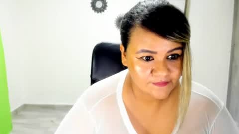 jan_milkhot online show from August 9, 2026, 3:55 am