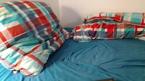 Snapshot of jan_the_man94 chatting on October 19, 2025, 7:03 pm Jan online show from October 19, 2025, 7:03 pm