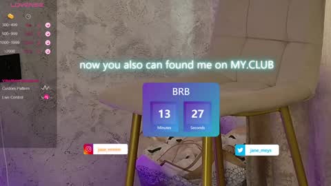 Snapshot of jane_meys chatting on January 28, 2025, 11:17 am your kitty JANE roawww online show from January 28, 2025, 11:17 am