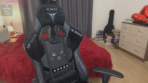 Jane online show from March 13, 2026, 7:53 pm