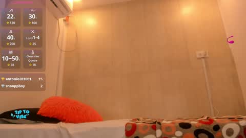 Snapshot of jane_monttgomery chatting on September 23, 2025, 3:37 pm Jane  M online show from September 23, 2025, 3:37 pm