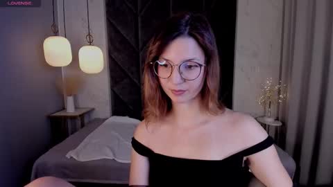 Jane online show from October 31, 2025, 6:47 am