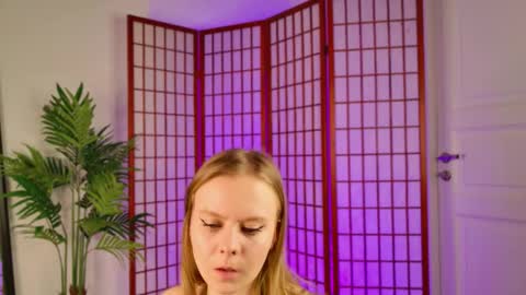 Snapshot of jane_westt chatting on March 13, 2026, 1:40 pm jane_westt online show from March 13, 2026, 1:40 pm