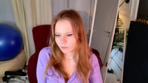 Snapshot of jane_westt chatting on April 3, 2026, 2:15 pm jane_westt online show from April 3, 2026, 2:15 pm