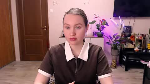 Jane online show from April 6, 2026, 5:25 pm